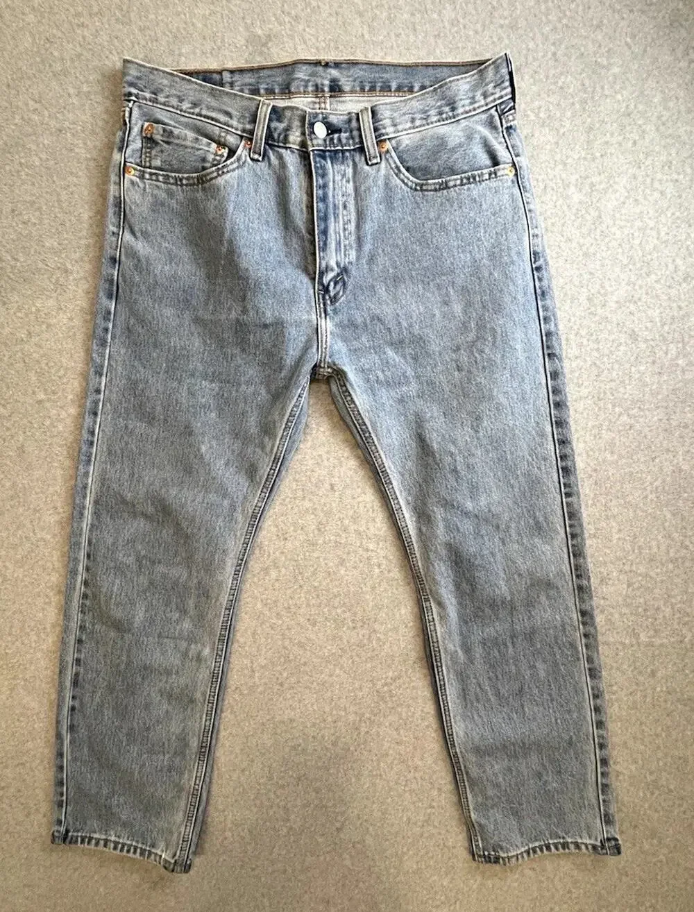Levi's 505 Men's Light Wash Blue Denim Straight Jeans Size 35 x 30 Regular Fit